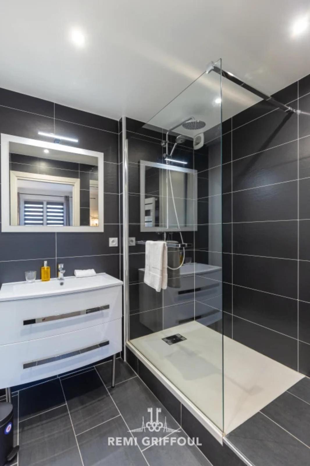 Les Armateurs Charming Gem In The City Center Private Parking 2 Guest أونفلور المظهر الخارجي الصورة