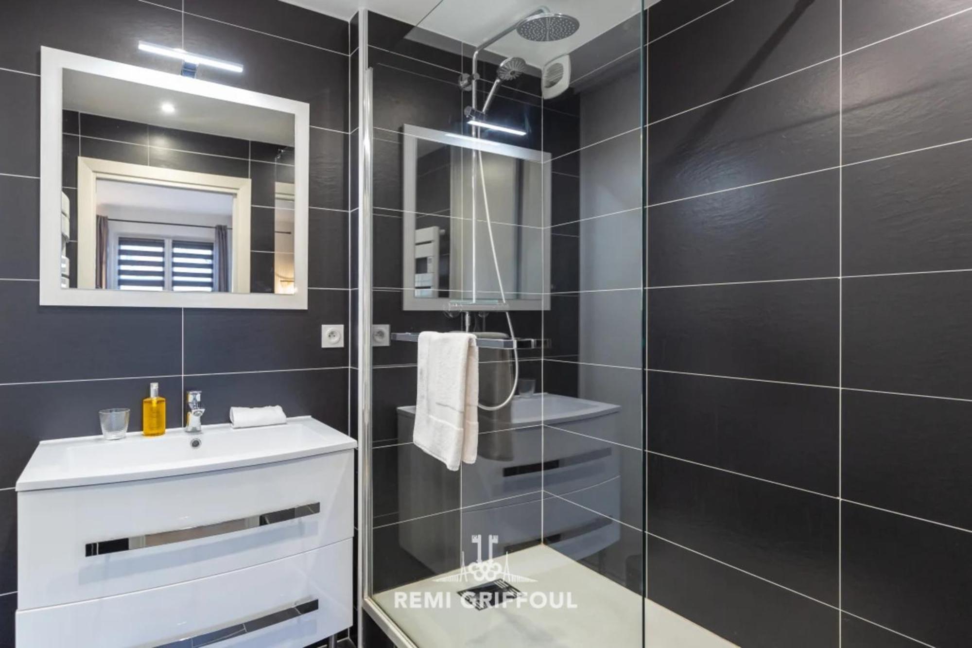 Les Armateurs Charming Gem In The City Center Private Parking 2 Guest أونفلور المظهر الخارجي الصورة